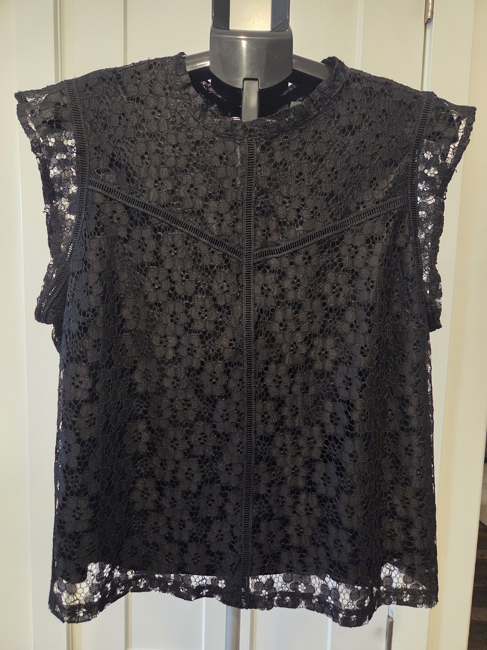 111. Nanette Lepore Black Floral Lace Cap Sleeve Top
